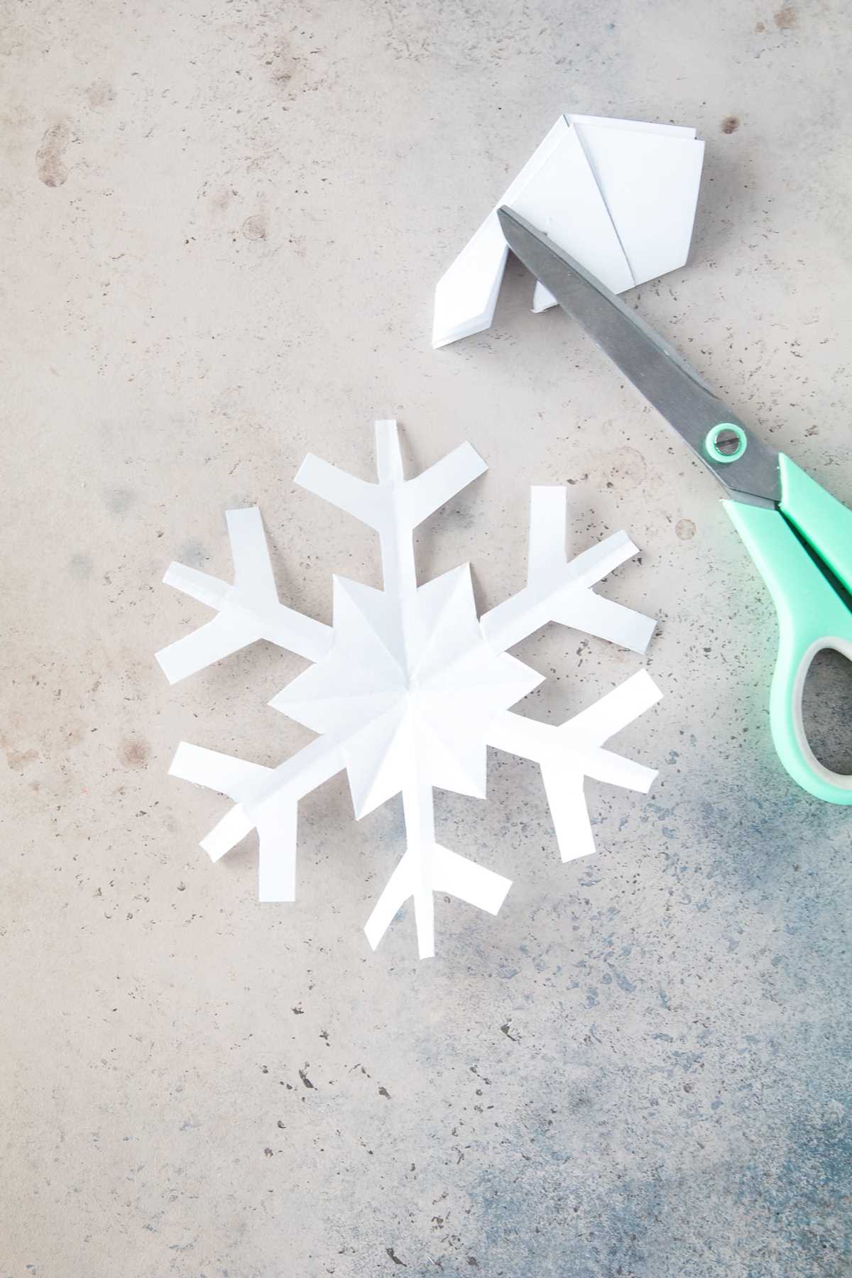 printable snowflakes to cut out printable snowflakes to cut out